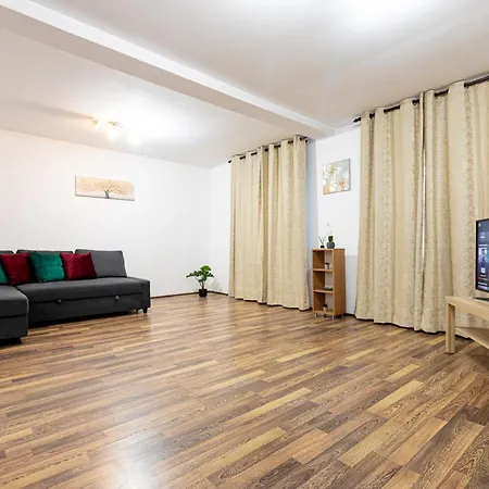 Attractive House - 2-level - 2br, 2 Baths, Big Terrace, Private 3-car Yard Parking - By Realtrust Appartamento Timisoara
